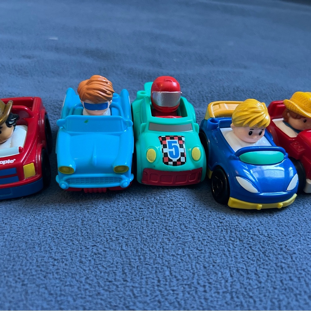 Little people wheelies
